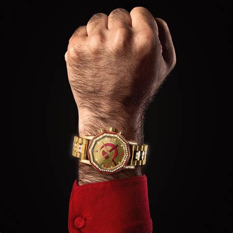 fedez comunisti col rolex|Comunisti col Rolex .